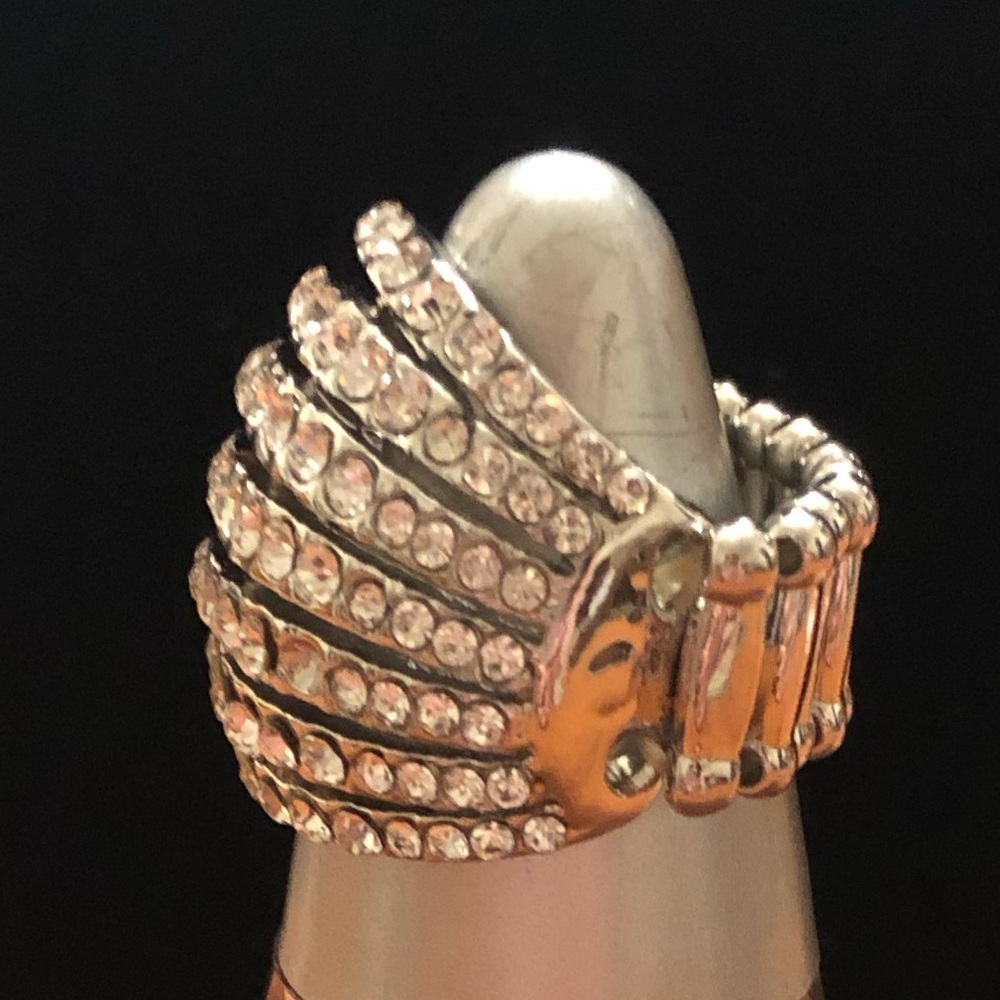 Diamond ring - Picture 2 of 2